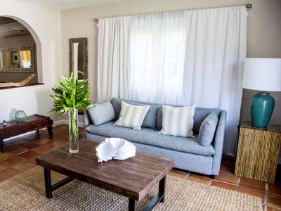 Villa Montana Beach Resort