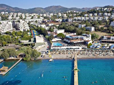 Cactus Fleur Beach Club