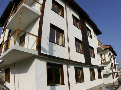 Snowplough Apartments