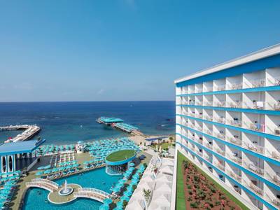 Granada Luxury Beach