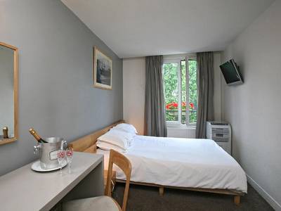 Du Parc Saint Charles