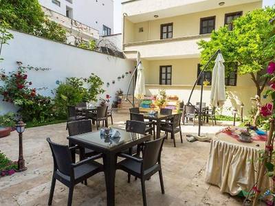 Old Town Boutique Hotel