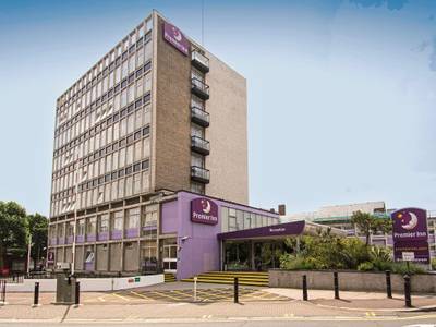 Premier Inn London Putney Bridge