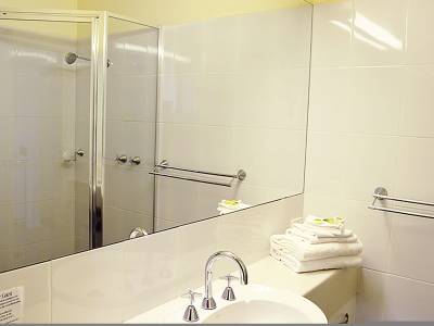 Best Western Heritage Motor Inn