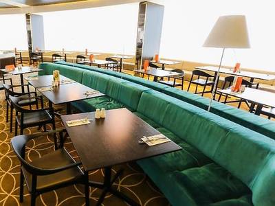 Novotel Sydney West HQ Hotel