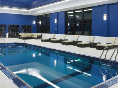 Four Points by Sheraton Winnipeg South