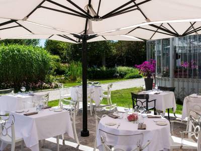 Clarion Hotel Chateau Belmont