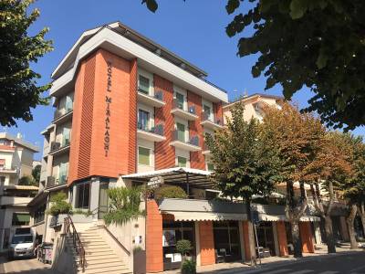 Hotel Miralaghi