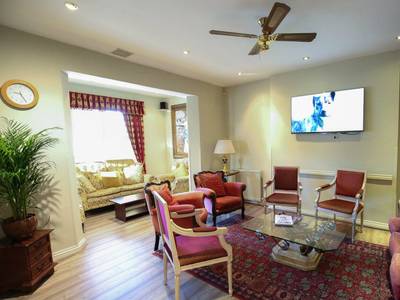 The Peacock Townhouse Hotel