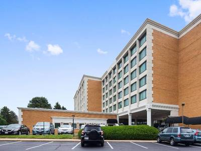 Best Western Plus Rockville Hotel & Suites