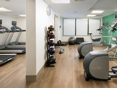 Holiday Inn Express & Suites College Park-University Area