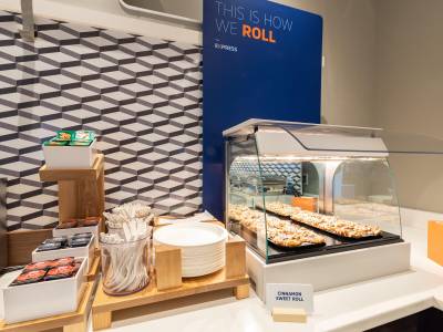 Holiday Inn Express & Suites Auburn