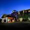 Holiday Inn Express & Suites Grand Forks