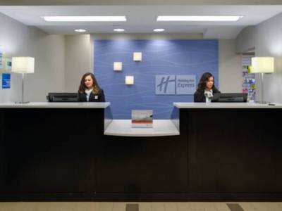 Holiday Inn Express Meadowlands Area