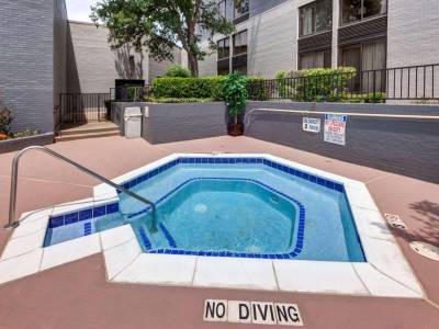 Comfort Inn & Suites Plano East