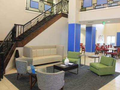 Holiday Inn Express Corydon