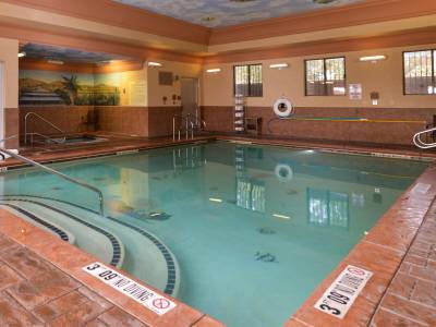 Holiday Inn Express & Suites Las Cruces