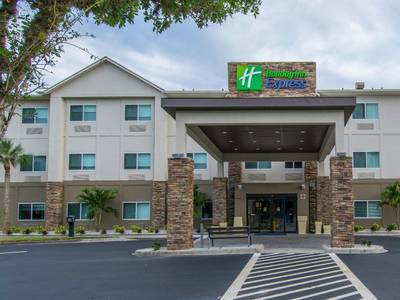 Holiday Inn Express Naples South - I-75