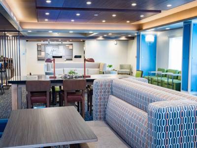 Holiday Inn Express Pascagoula - Moss Point