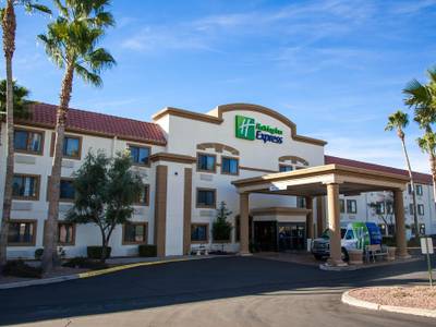 Holiday Inn Express Tucson-Airport
