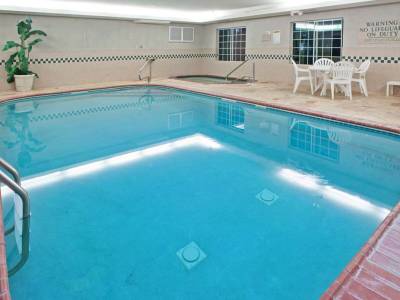 Country Inn & Suites by Radisson, Michigan City, IN