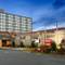 Ramada Plaza Newark Liberty International Airport