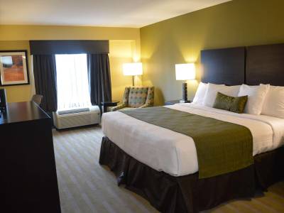 Best Western Plus North Haven Hotel