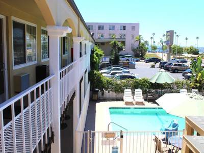 Pacific Inn Hotel & Suites San Diego