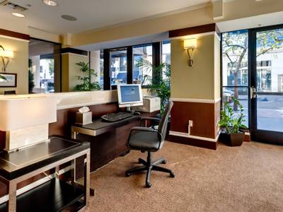 Wyndham Harbour Lights