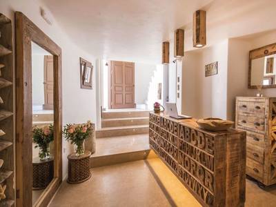 Anagram Boutique Hotel