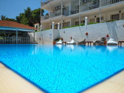 Nereides Hotel Apartments