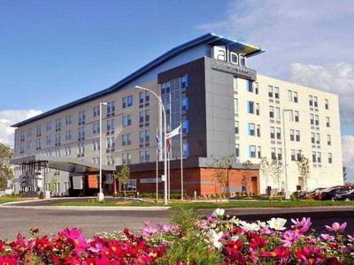 Aloft Montreal Airport