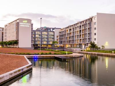 aha Harbour Bridge Hotel & Suites