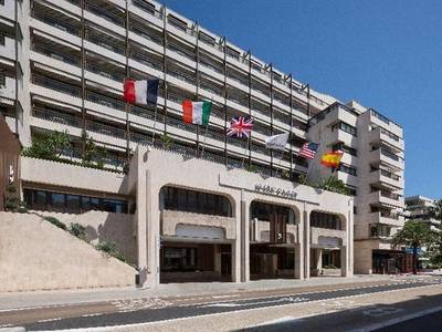 Gray d'Albion YourHostHelper