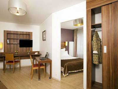 Residhome Bures La Guyonnerie