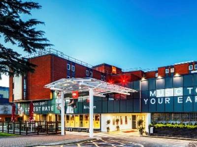 ibis London Heathrow Airport