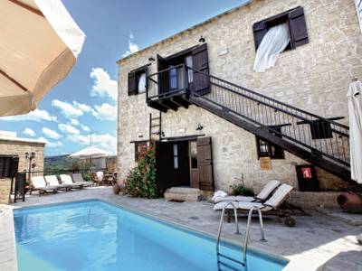 Leonidas Village Houses