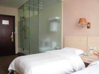 Super 8 Dalian Chenxi