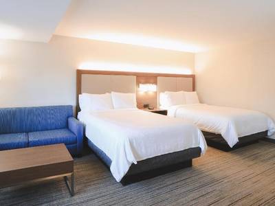 Holiday Inn Express Lompoc