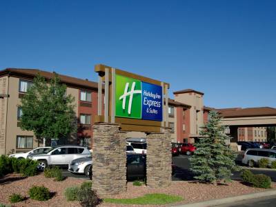 Holiday Inn Express & Suites Grand Canyon