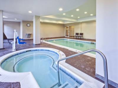 Candlewood Suites Indianapolis Airport