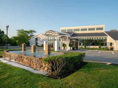 Holiday Inn Cape Cod - Hyannis