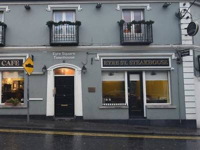 Eyre Square Townhouse