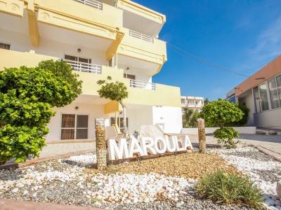 Maroula Blue Studios & Suites