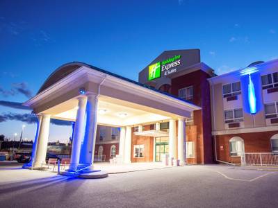 Holiday Inn Express Hotel & Suites Hinton