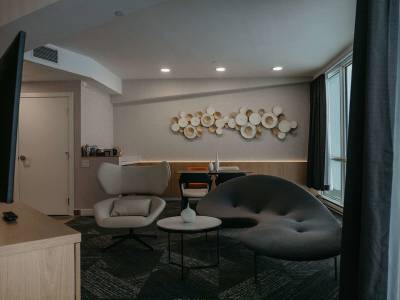 Clarion Inn Lakeside and Conference Centre