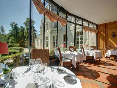 Najeti Hôtel Château Cléry