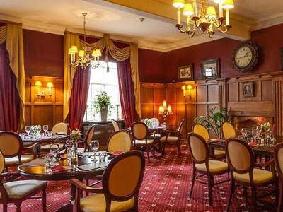 The Saracens Head Hotel & Restaurant
