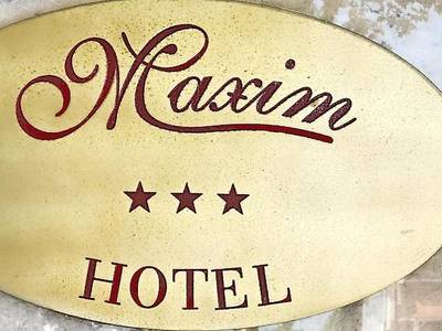 Maxim