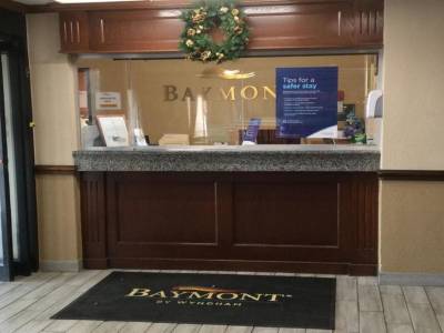 Baymont Inn & Suites Detroit Roseville